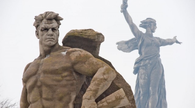 Родина-мать зовет!