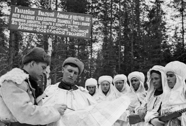 Фотографии второй мировой, многие цветные (фото)