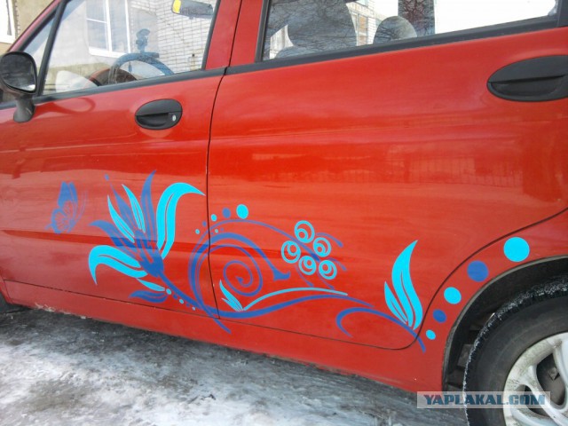 Захотелось мне наклейку на авто