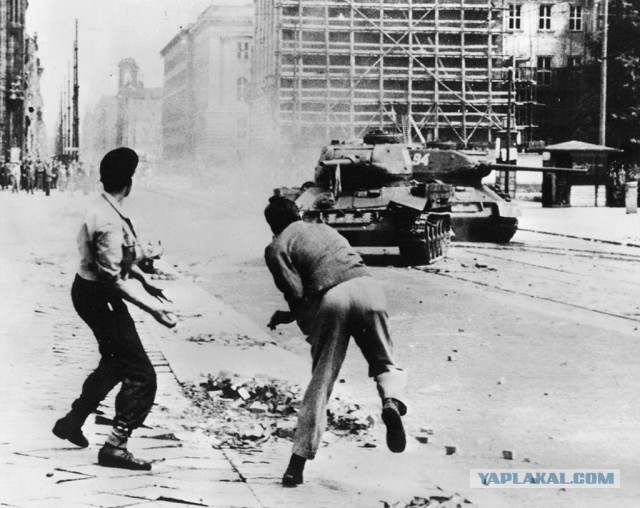 Американская инфографика 1980 года: сравнение стоимости жизни в Москве и Нью-Йорке