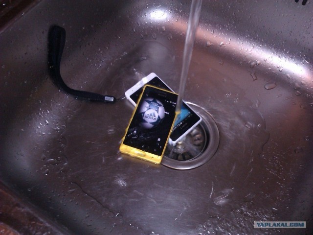 Тест Sony Xperia 27i