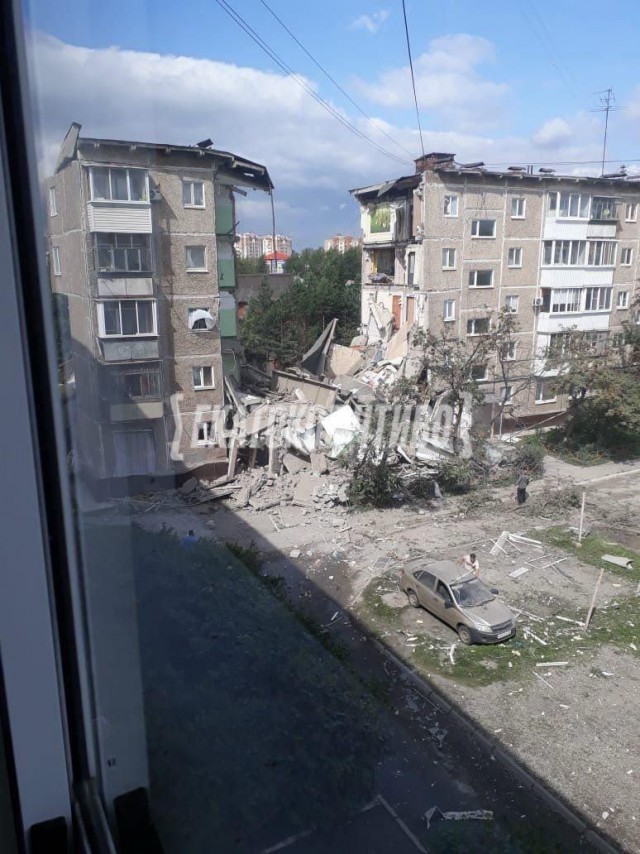 В Нижнем Тагиле произошёл взрыв газа. Произошло обрушение части дома
