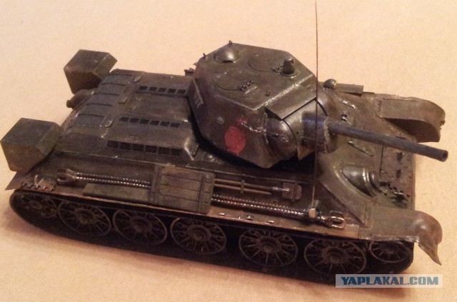 Сборная модель Т-34/85. Масштаб 1/35
