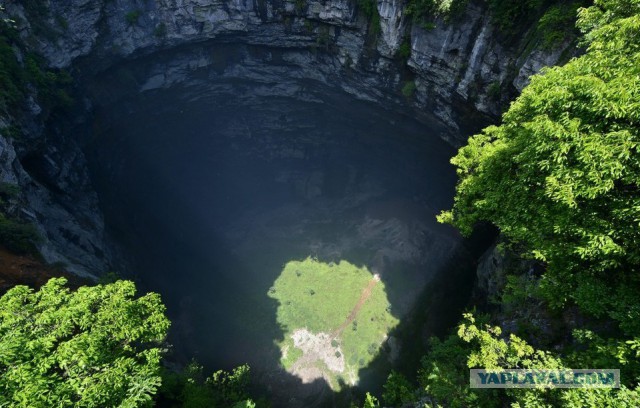 Пещерный «Затерянный мир»  в  Китае