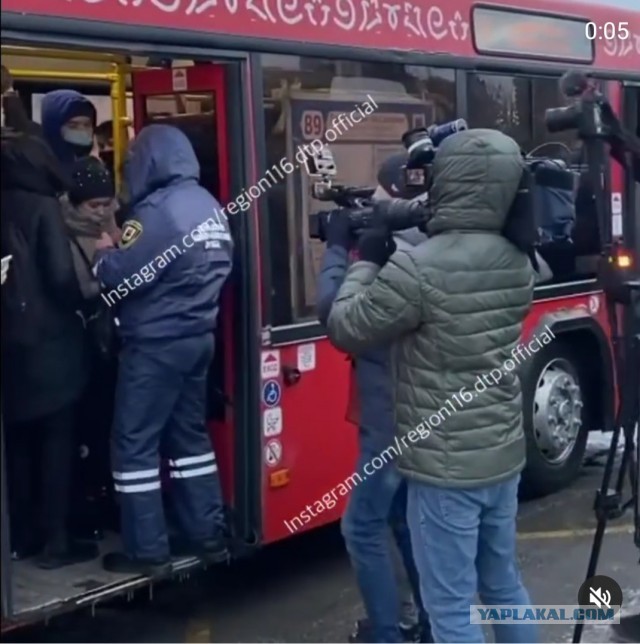 В Татарстане с завтрашнего дня проезд в общественном транспорте, включая метро в Казани, будет разрешен исключительно с QR-кодом