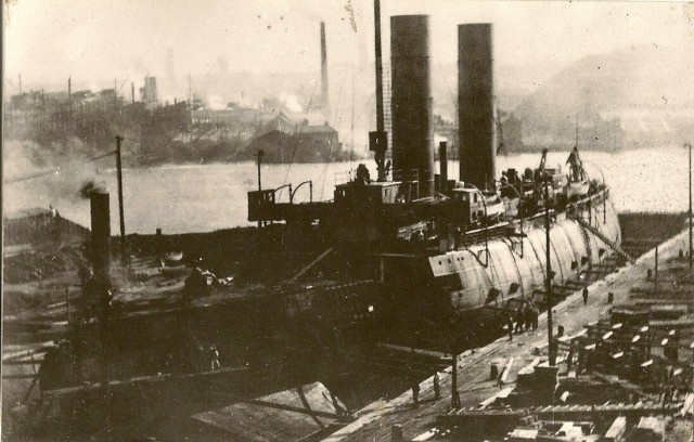 Ледокол «Ермак» — 29 октября 1898 года на воду спущен первый в мире ледокол арктического класса
