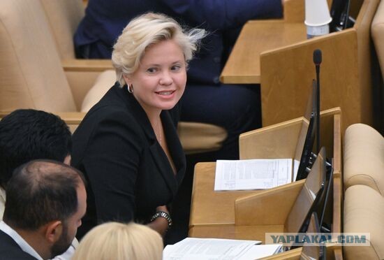 Депутат Госдумы РФ Екатерина Харченко предложила на Новый год подарить курянам, оставшимся без жилья, памятные фотосессии