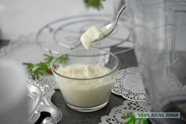 Заступились за майонез.