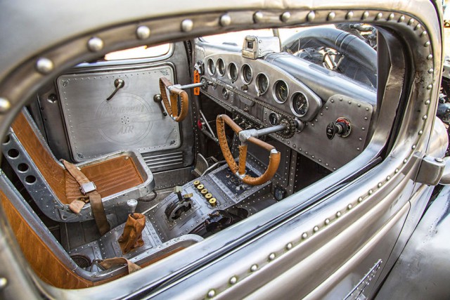 P.A.R.T. — пикап Plymouth 1939 года с радиальным двигателем от самолета