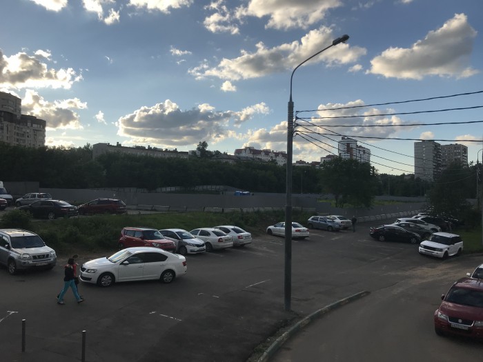 Народ против строительства высотки на месте сквера