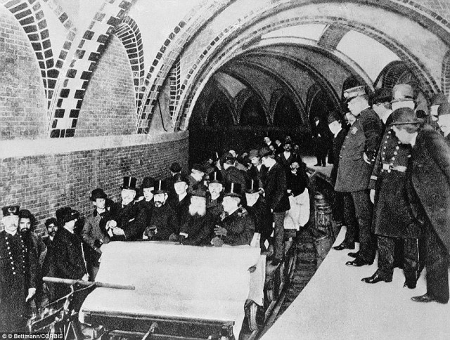 30 исторических фотографий, которые настолько же интересные, насколько и познавательные
