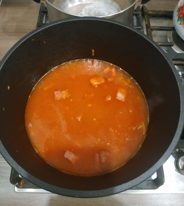 Суп солянка