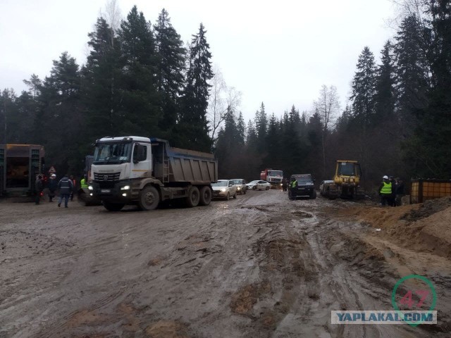 Сказ о том, как стройка века, уничтожает всё вокруг себя.