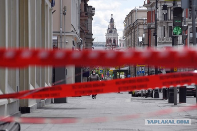 Собянин сообщил, что под риском потерять работу в Москве находятся 200 тысяч человек