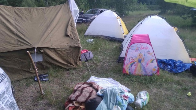 Палатки