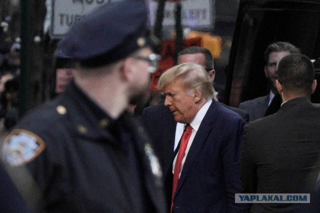 Трамп арестован