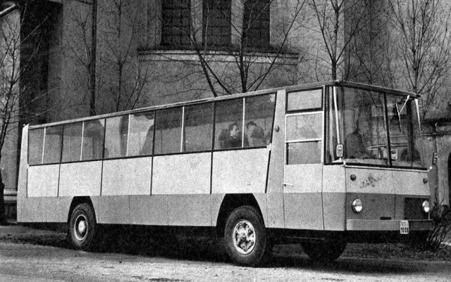 Опытные модели автобусов Икарус