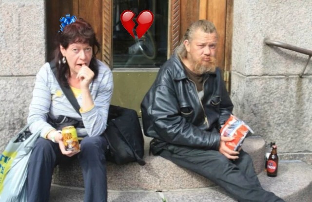 "Щедрый" 50-летний пермяк заплатил за секс 49-летней односельчанке, отдав ей 0,2 грамма марихуаны, бутылку водки и два пирожка