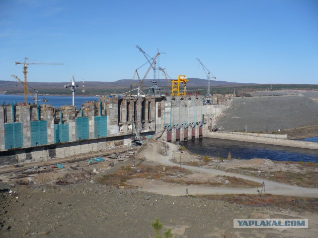 Богучанская ГЭС
