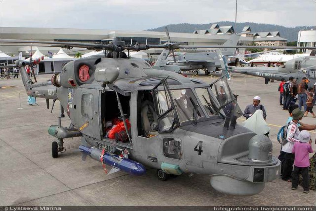 Авиационное шоу в Малайзии  ЛИМА-2011