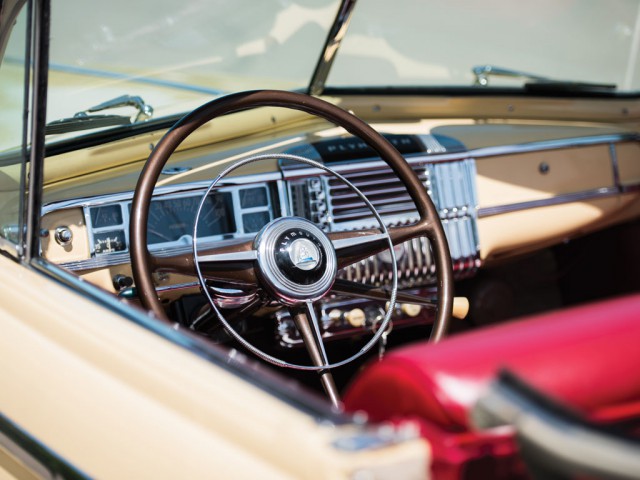 Автомобили RM Auctions. Июль 2015