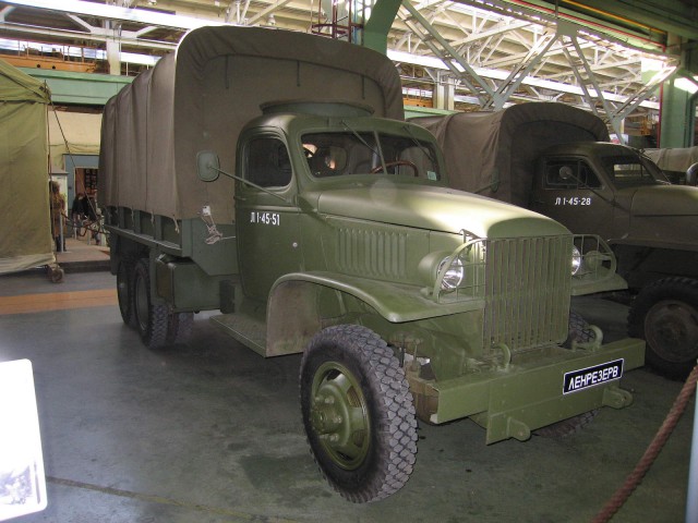Выставка военных автомобилей. ПО "Ленрезерв", СПб.