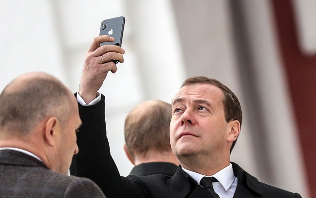Apple найдет порно у пользователей iPhone. И не только порно, видимо...