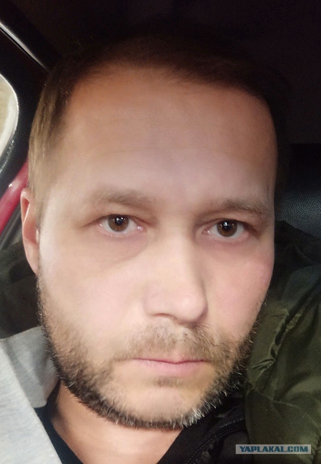 Спасите, в моей квартире женщина!