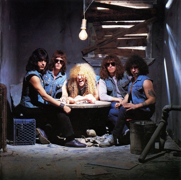 Музыка и музыканты:  Dee Snider