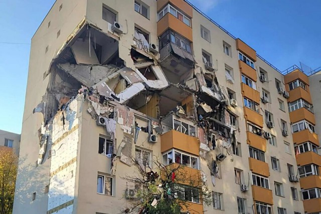 Мощный взрыв прогремел в жилом доме в румынской столице Бухарест