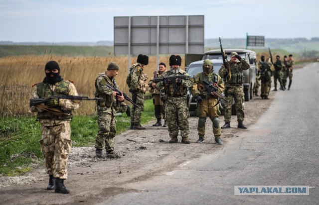 На окраине Славянска началась перестрелка