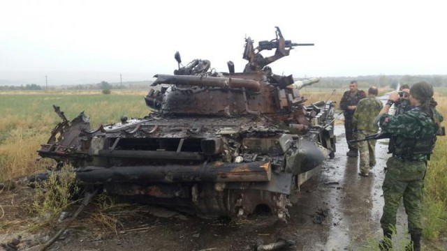 Бронетанковый апокалипсис. Подбитые танки вооружённых сил Новороссии