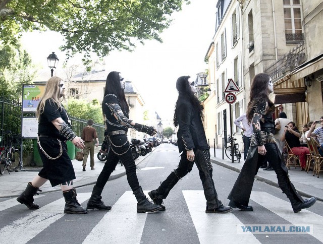 9 рок-звезд в начале своей карьеры и сейчас