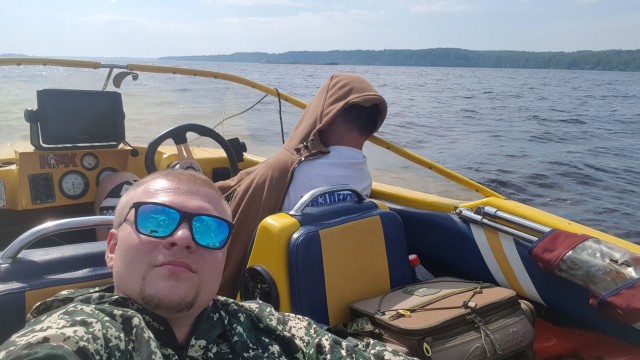 Вылазка за Хышником