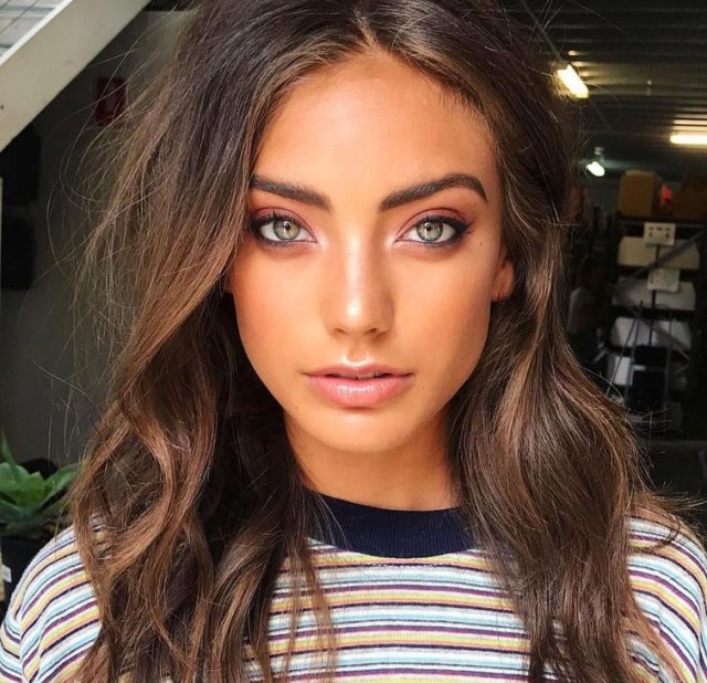 Красивый коктейль кровей. Девушки-метиски