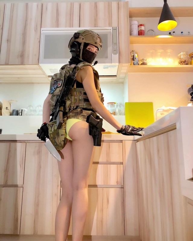 Тётки и пушки!