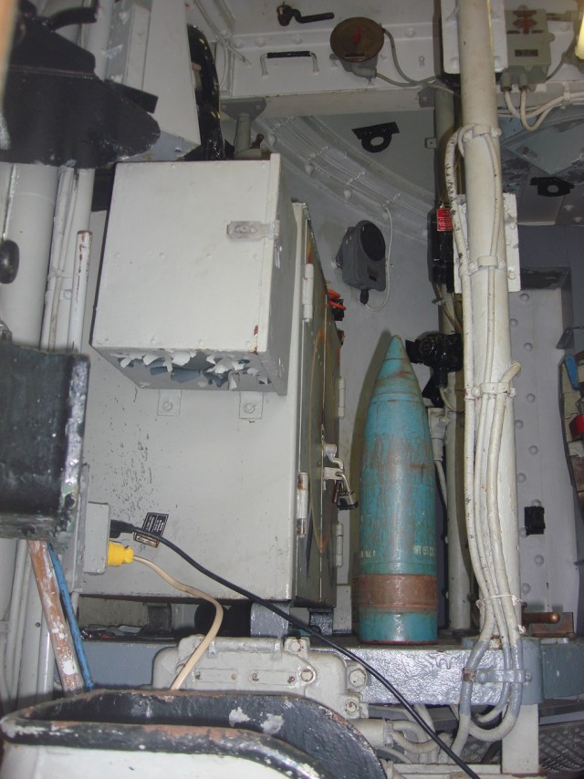 Линкор "Нью-Джeрси" (Battleship USS New Jersey)