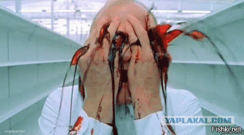 Ксения Собчак снялась полностью обнаженной в купели