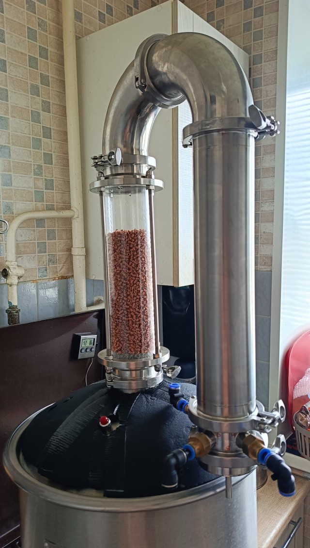 С праздничком, коллеги!