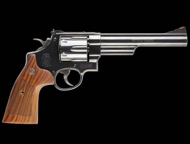 Черная Пятница и Smith & Wesson Model 29-2
