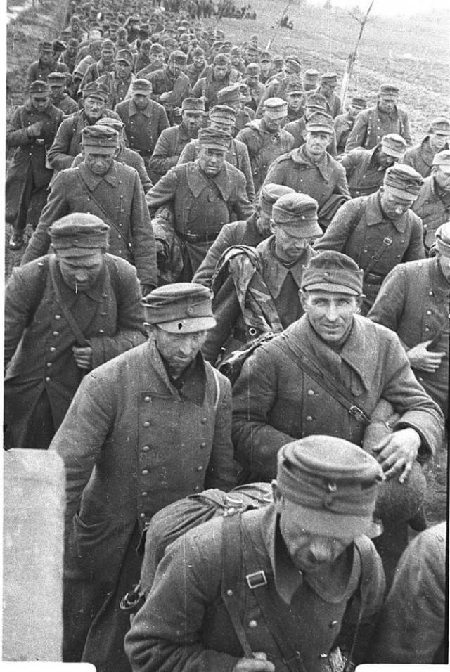 Редкие фотографии из военных архивов