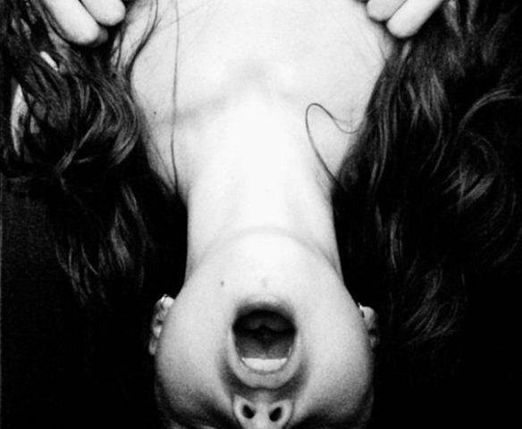 Студентку в Москве изнасиловали, напоив дурманящим чаем на свидании