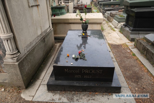 Загадочные памятники на Ваганьковском кладбище