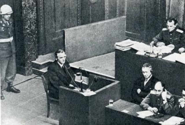 "10 января 1943 года - операция "Кольцо". Окончательный крах 6-й армии Паулюса в Сталинграде"