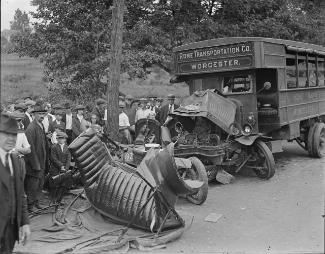 Трагичные и нелепые автомобильные аварии Бостона в 1930-х годах