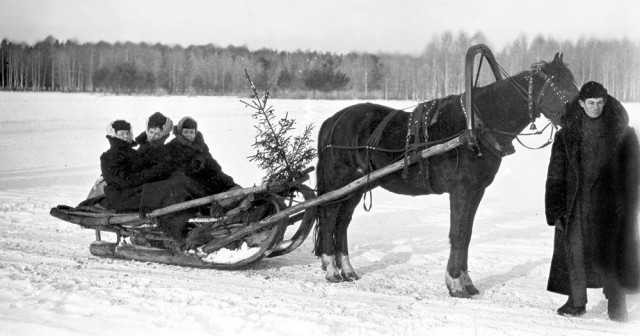 Фотографии из прошлого нашей страны - 46