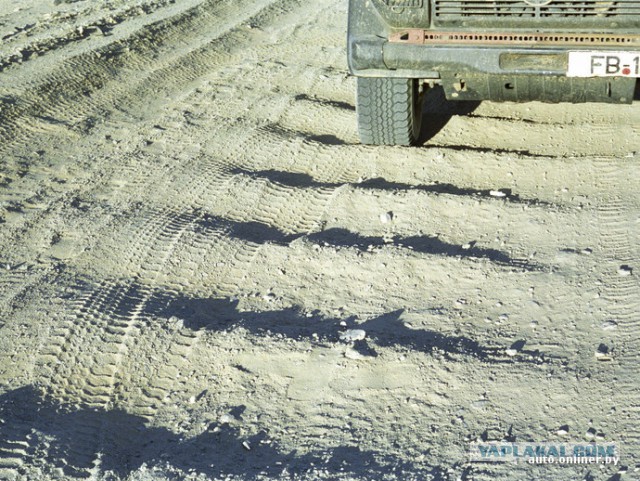 Немец проехал на Gelandewagen весь мир.