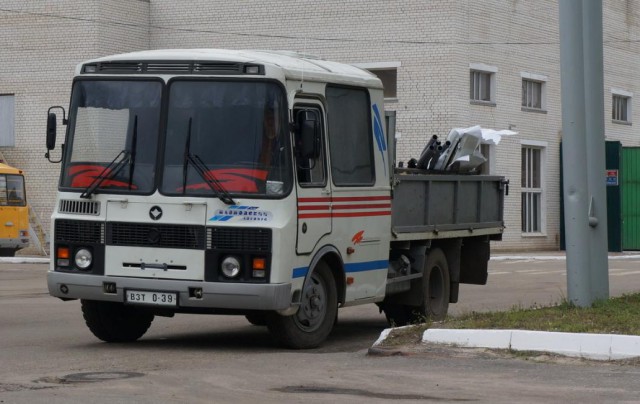 Игра на ЯПе: Угадай АВТО-9