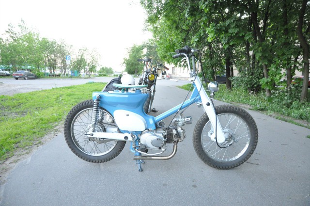 Кастом-мопед Honda Super Cub своими руками