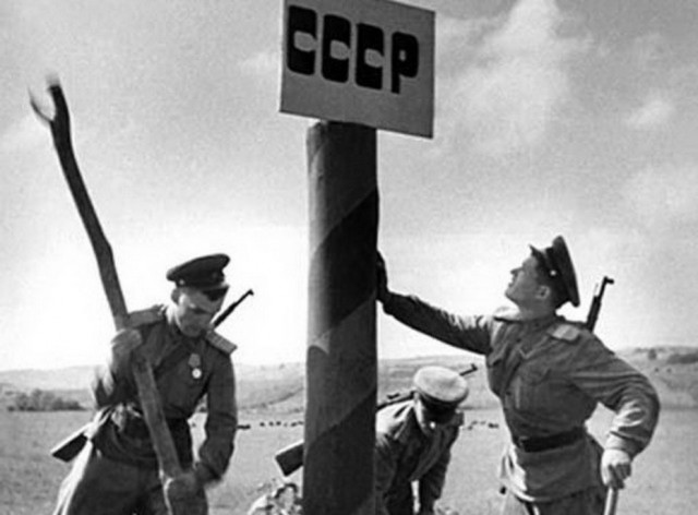10 ударов 1944 года. 8 часть.